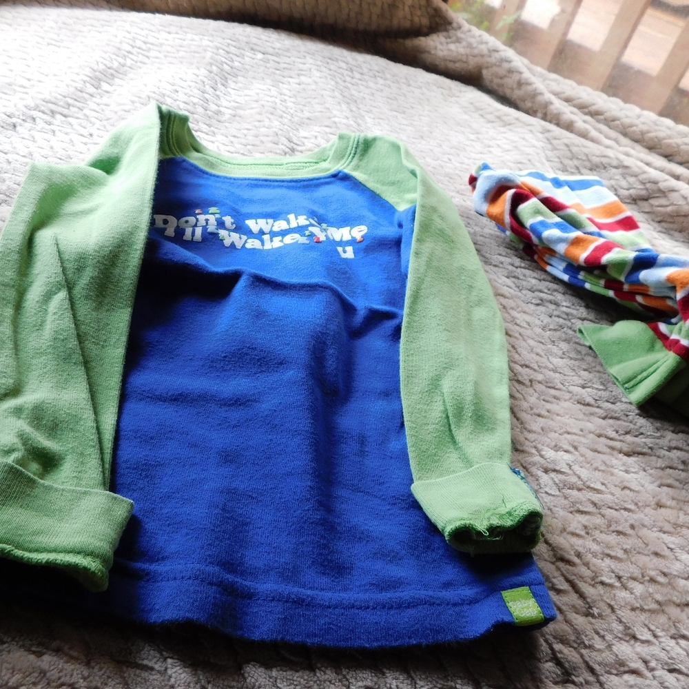 pj set - Picture 2 of 4